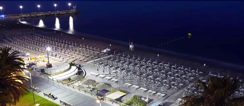 Hotel Torre Antica Loano Buitenkant foto
