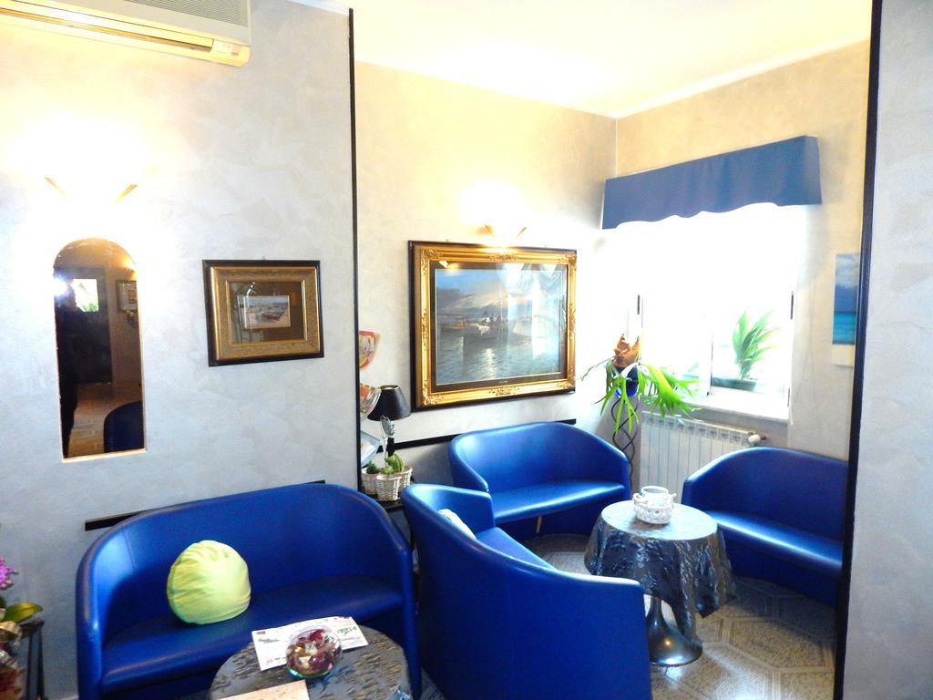 Hotel Torre Antica Loano Buitenkant foto
